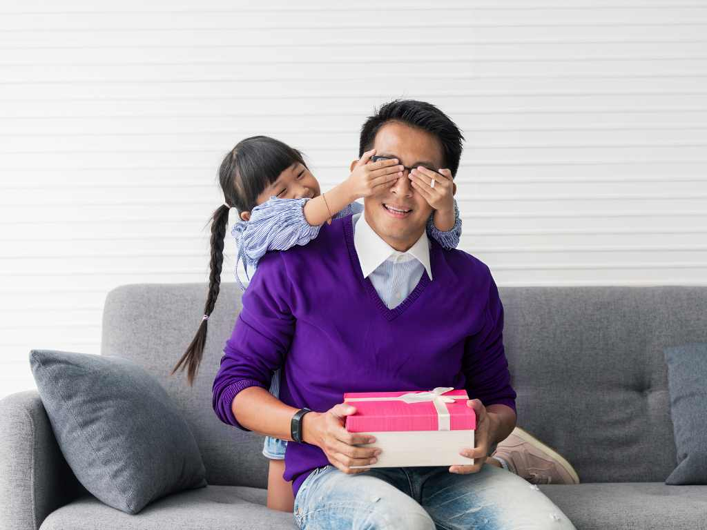  Father's Day in Singapore: Unique Gifts and Activities